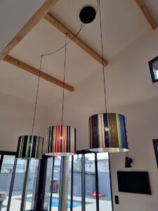 Abat-jour cylindrique sur mesure artisanal en tissu Les Toiles du Soleil fabriqué à Toulouse